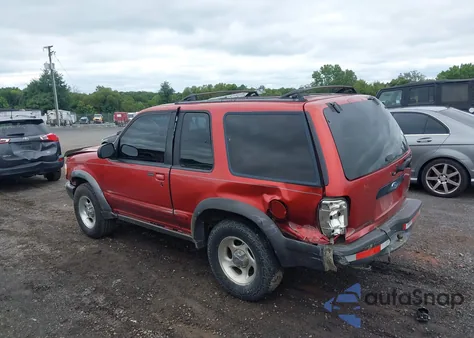 1999 Ford Explorer Sport z USA, uszkodzony, nr VIN 1FMZU24E9XUC67150